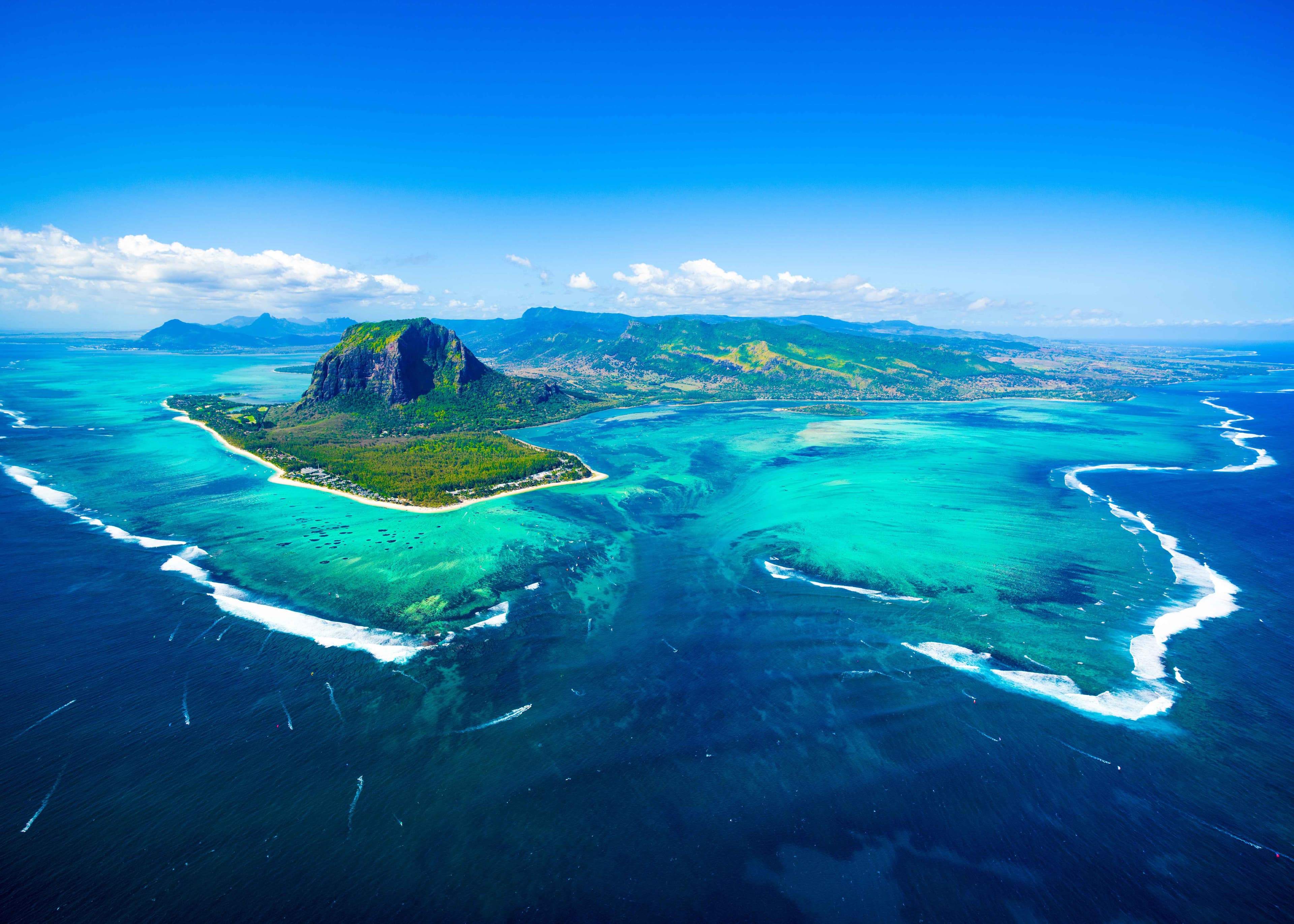 Traveling to Mauritius: Beautiful Destinations Not to Miss