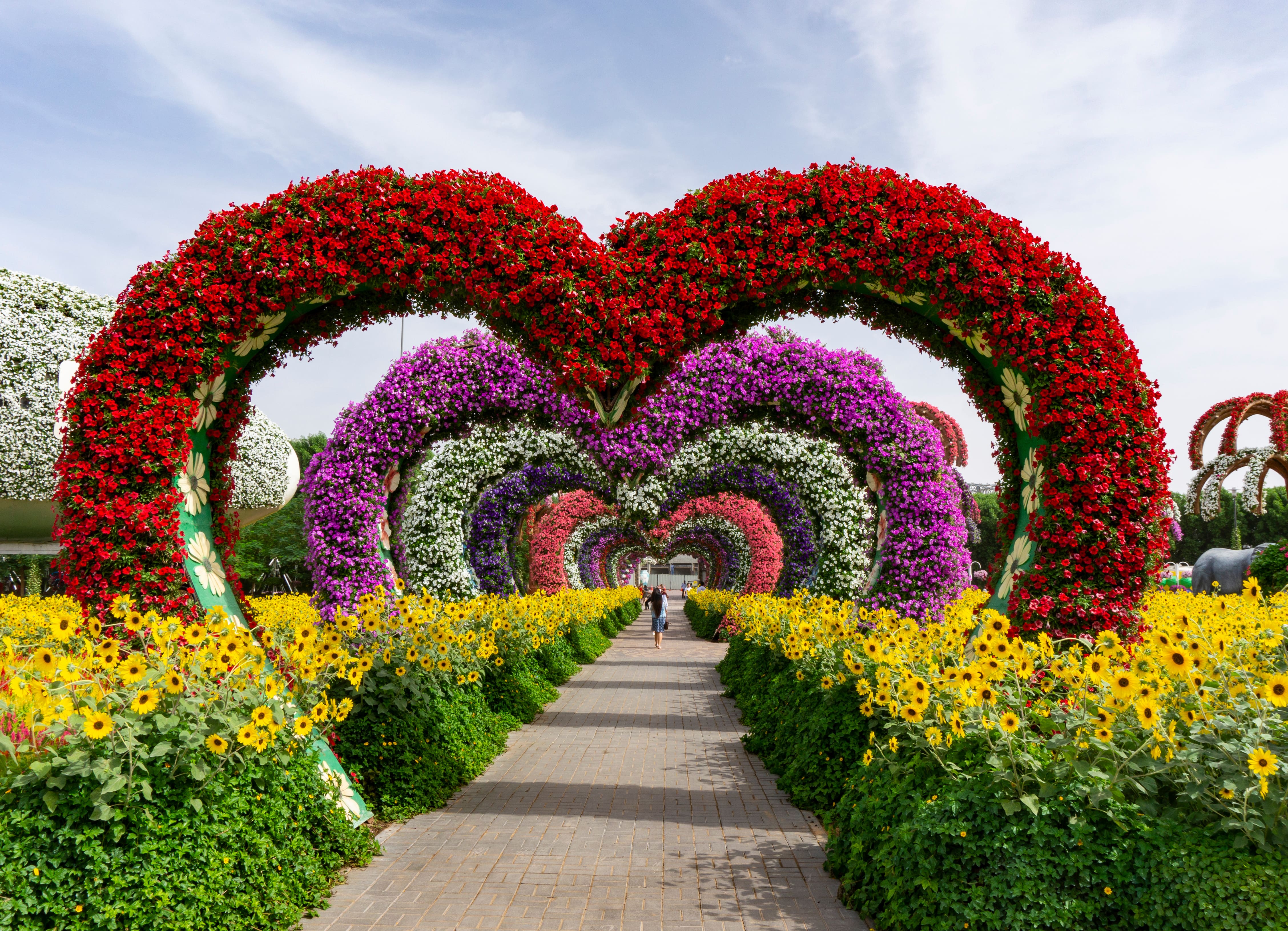 Top 5 reasons why you should consider Dubai for your honeymoon destination
